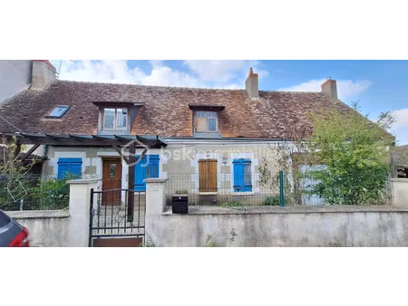 vente maison 5 pièces 85 m² à la châtre (36400)  55 000 €