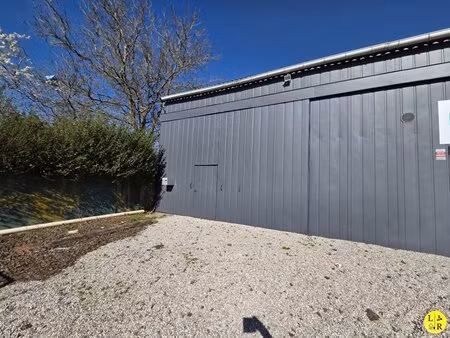 à louer entrepôt 290 m² – 1 700 € |duisans