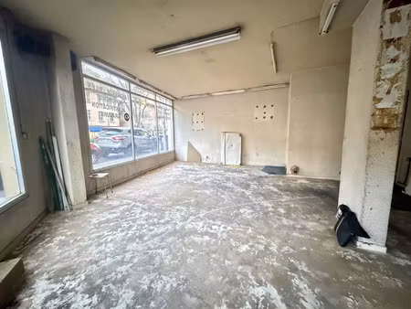 location commerce 1 pièce 42 m² à nice (06000)
