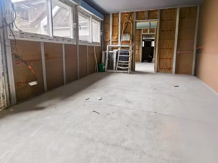 opportunité investisseur – hyper centre les andelys - bâtiment 110 m2