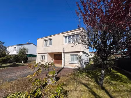 vente maison 4 pièces 80 m² à saint-astier (24110)  119 400 €