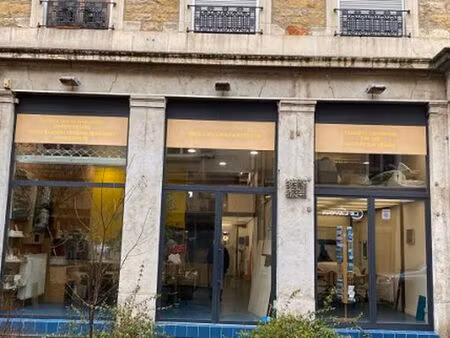 location local professionnel 173m² lyon 9ème