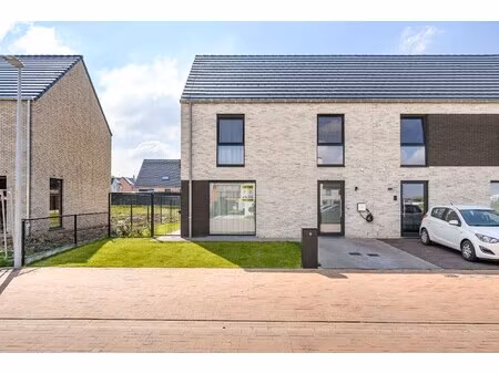 huis te huur in meulebeke met 3 slaapkamers