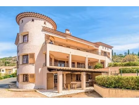 villa - la tour -vue mer agay