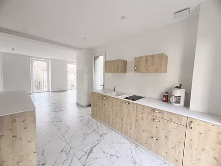 vente maison 4 pièces 117 m² à retournac (43130)  199 000 €