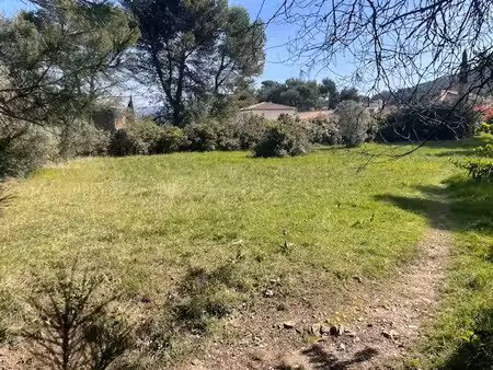achat terrain 2 121m² orgon 13660