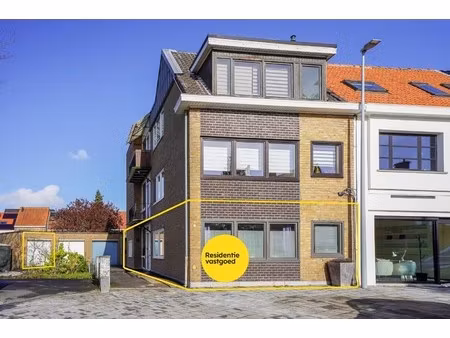 gelijkvloers appartement met grote tuin (573 m²) in sint-andries