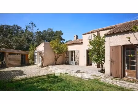 villa de luxe à vendre à gassin : 1 280 000 € | 140m²
