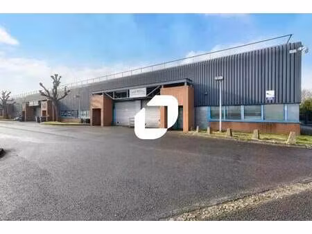 location bureaux 494 m² à 758 m²