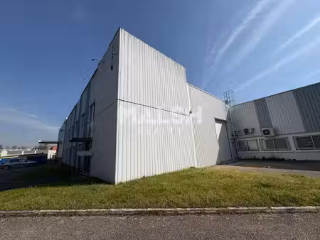 location entrepôt 1326m²