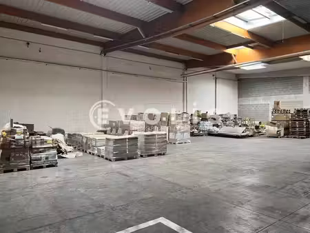 vente local d’activités 1165m²
