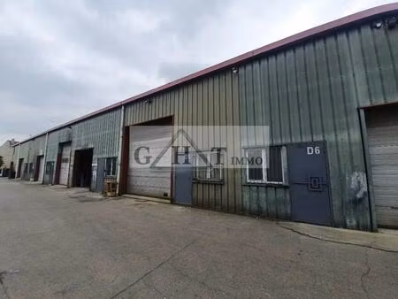 location entrepôt 250 m²