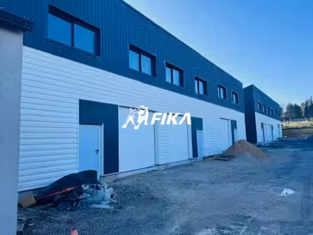 location local d’activités 138m²