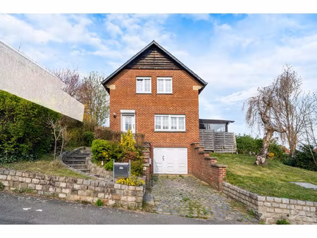 huis te koop in court-saint-étienne met 3 slaapkamers