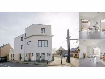 surface commerciale à vendre à nederzwijnaarde 99 zwijnaarde (rbv57032)