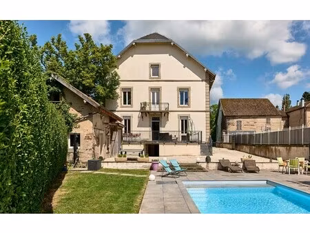 maison de luxe à vendre à luxeuil-les-bains