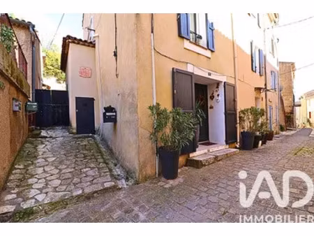 maison à ginasservis (83560)