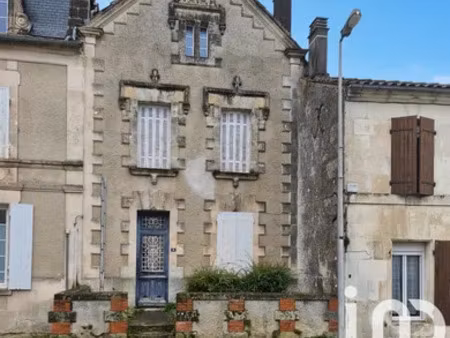 maison de ville à archiac (17520)