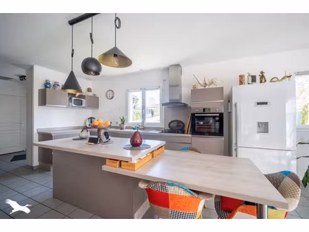 vente maison 6 pièces 124 m² saint-martin-de-seignanx (40390)