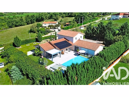vente maison 8 pièces 236 m² balbigny (42510)