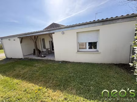 vente maison à saint-andré-de-la-marche (49450) : à vendre / 68m² saint-andré-de-la-marche