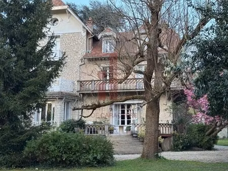 bourron-marlotte – maison de maître du xixᵉ siècle avec parc et dépendance