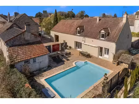 a vendre: très belle maison en pierre à bligny - les - beaune de 6 pièces dont 4 chambres.