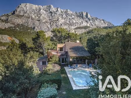 vente maison piscine à saint-antonin-sur-bayon (13100) : à vendre piscine / 217m² saint-an