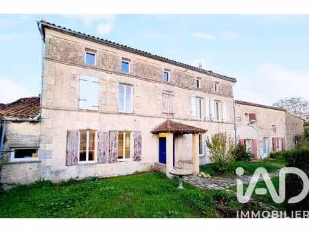 vente maison à verdille (16140) : à vendre / 245m² verdille