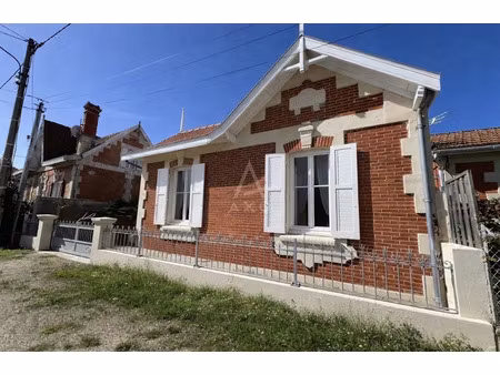 vente maison 6 pièces 105 m² à soulac-sur-mer (33780)  569 000 €