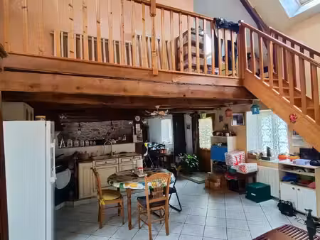 vente maison 8 pièces 152 m² guéhenno (56420)