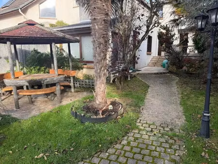 vente maison 5 pièces 163 m² à clamart (92140)  835 000 €