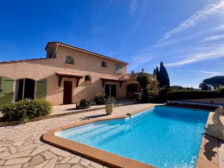 vente villa 7 pièces 229 m² à cavalaire-sur-mer (83240)  900 000 €