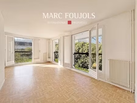 appartement dans une résidence avec gardien