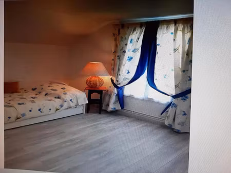 location meublée appartement 1 pièce 22 m² à le bourget (93350)  900 €