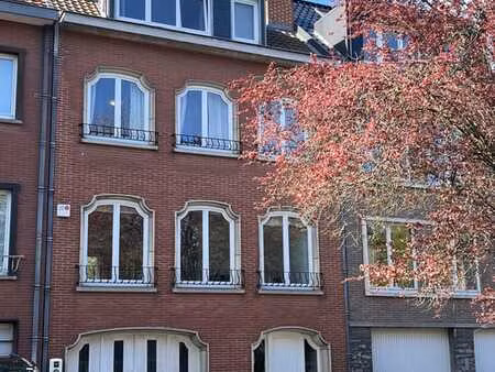 maison de caractère au chant d'oiseau