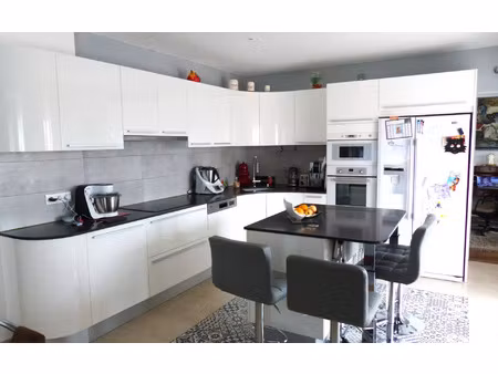 maison paulhan m² t-6 à vendre  449 000 €