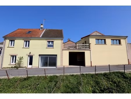 venteuil(51) maison à vendre 8 pièces avec une vue exceptionnelle sur le vignoble de la va