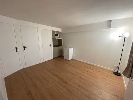 location appartement 1 pièce 17 m² à chambly (60230)  585 €