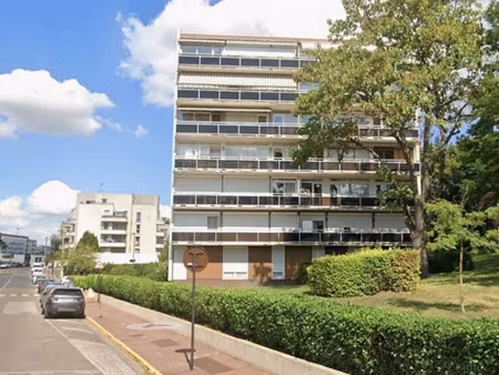 location appartement 3 pièces 70 m² à livry-gargan (93190)  1 200 €