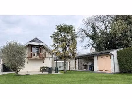 maison de 180 m² à grisy-les-platres