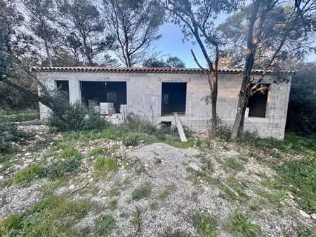 vente maison 5 pièces 130 m² vénéjan (30200)