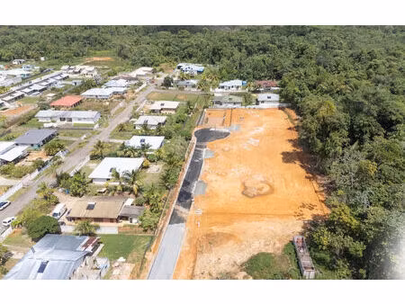 vente terrain  600.00m²  macouria