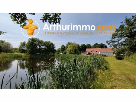 ensemble immobilier avec fort potentiel : habitation + gîte sur 4.5 ha