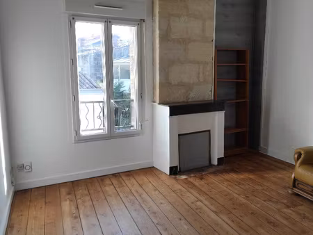 location appartement 3 pièces 47m² bordeaux 33800