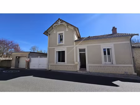 location maison 5 pièces 84m² chasseneuil du poitou 86360