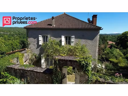 vente maison 8 pièces 160 m² à cahors (46000)  210 000 €