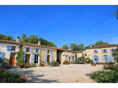 vente successful gîte complex - 5 independent gîtes - heated pool - turnkey business