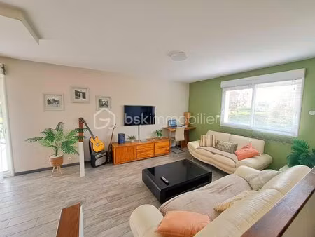 pavillon de 124 78 m² à rai