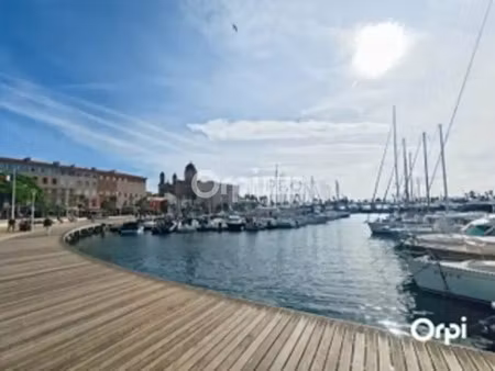 location commerce saint raphael 83700 65m²
